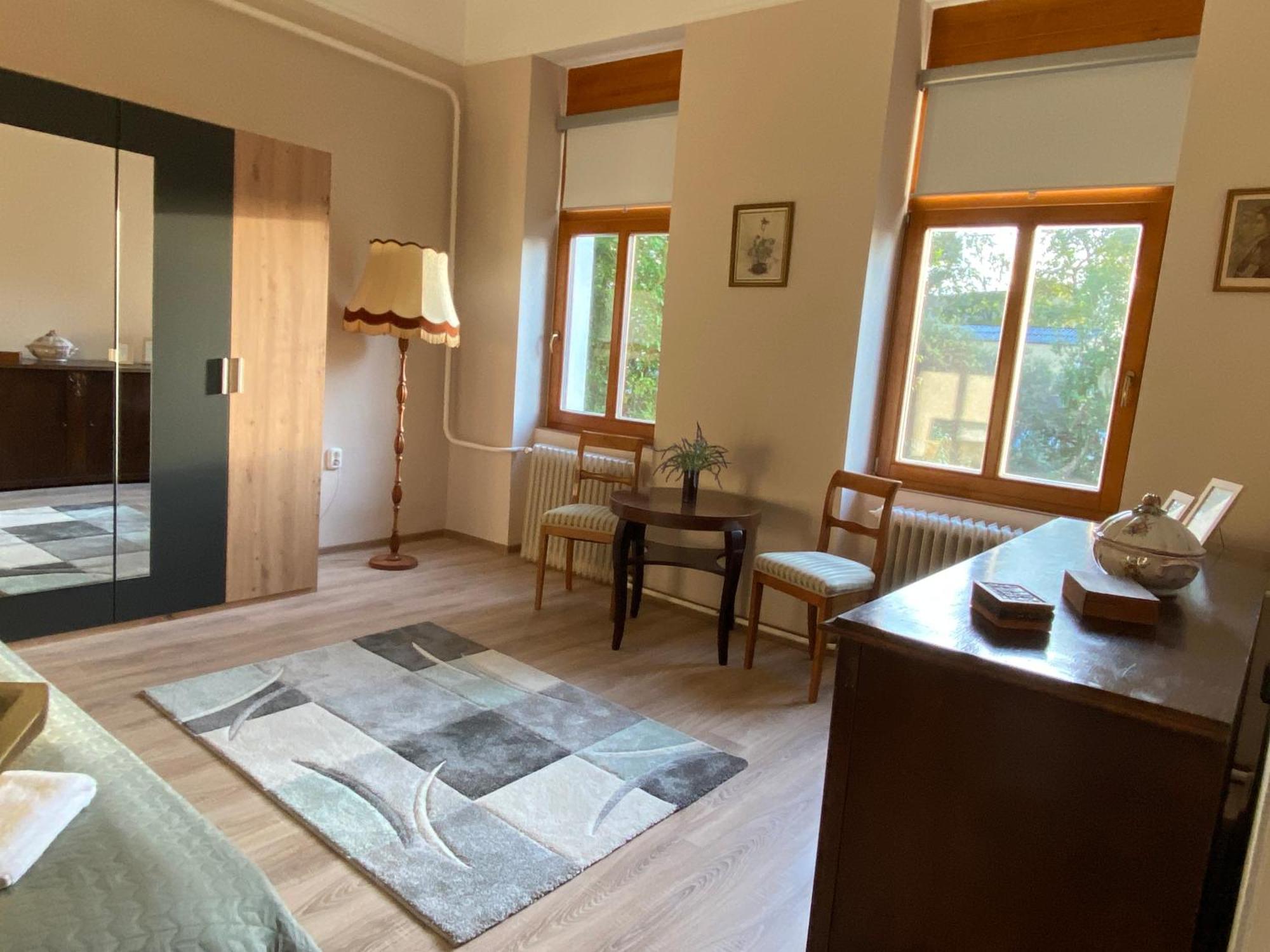 Villa Flora Кишкунмайша Экстерьер фото